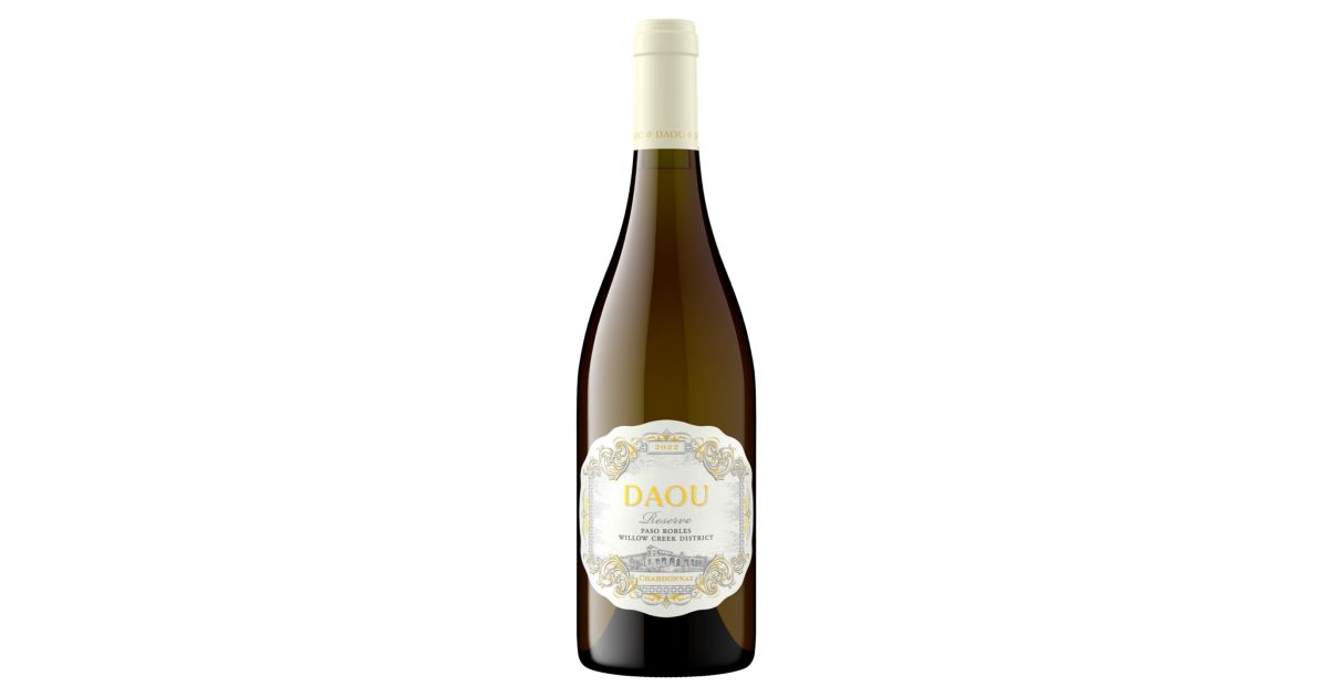 Buy DAOU Reserve Chardonnay 2022 - VINVM